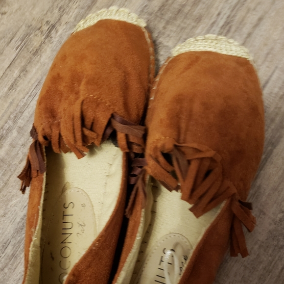 🍍🥥 CUTE Coconuts 😁 - Picture 4 of 8